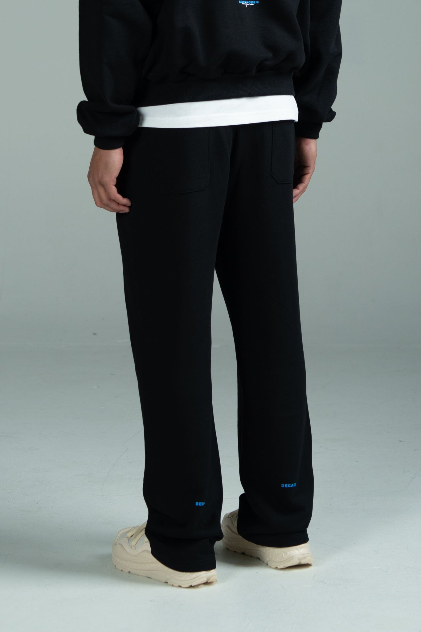 Leap of Faith Straight Leg Sweatpants