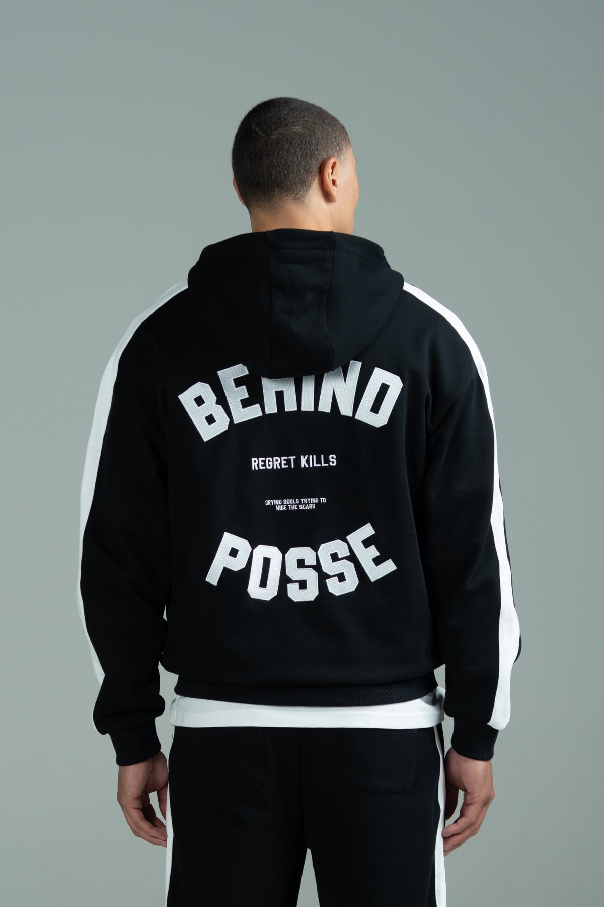 Gestreifte Posse Trainingsjacke